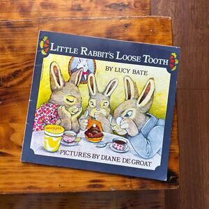 Vintage 1975 Little Rabbit's Loose Tooth Paperback Book